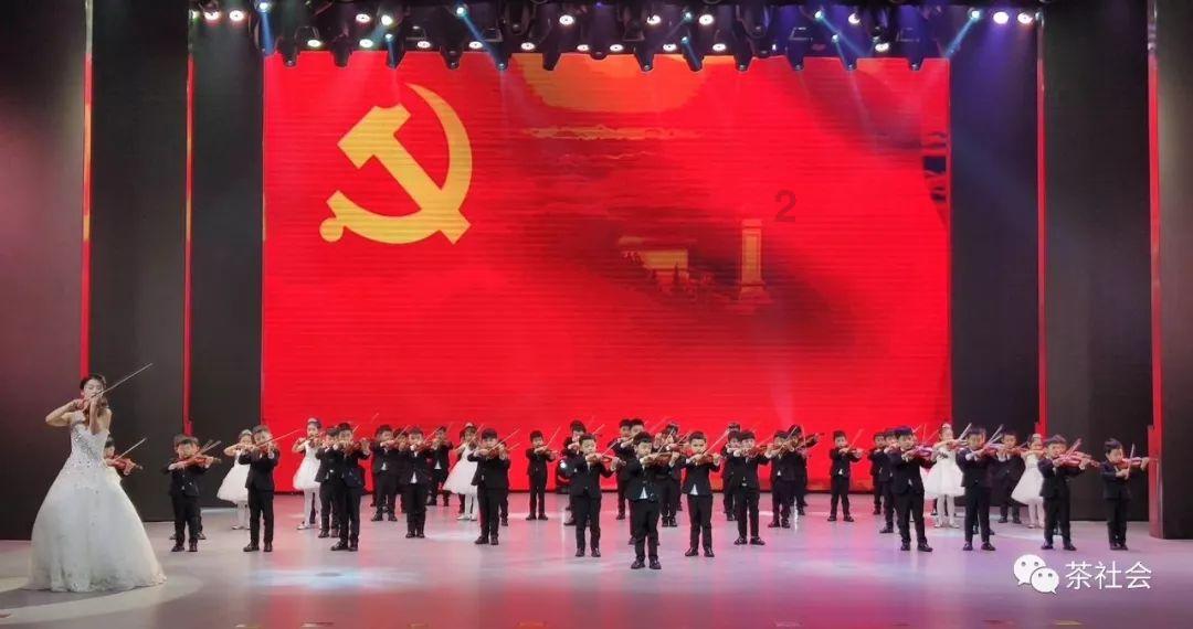 【省媒看陇西】品腊八赏彩灯 年味渐浓